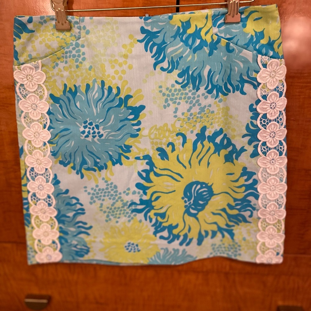 Lilly Pulitzer Originals Roslyn Seeing Things Skirt